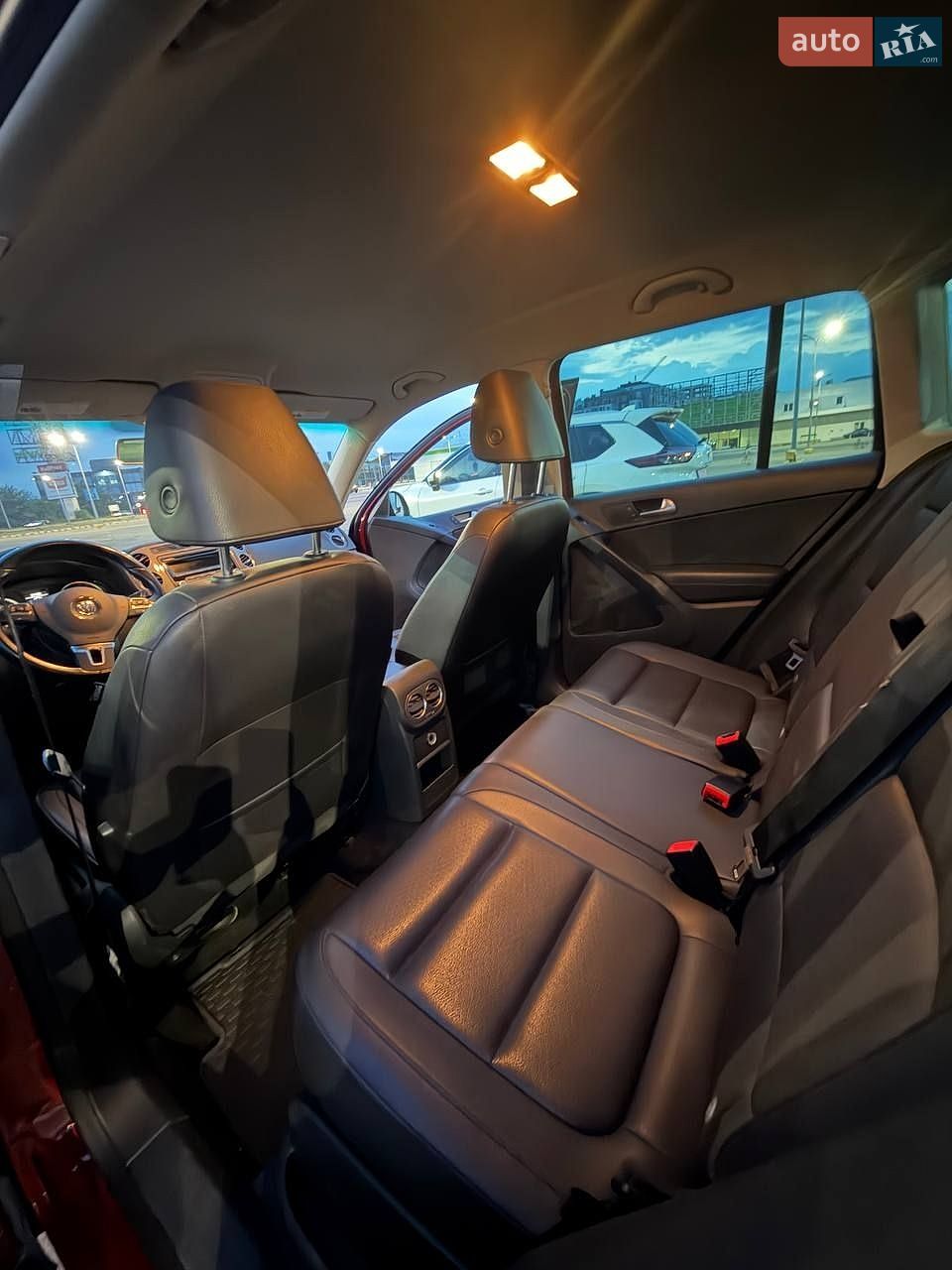 Volkswagen Tiguan 2013 VIN WVGBV3AX7EW046870 фото оголошення 7 з 13