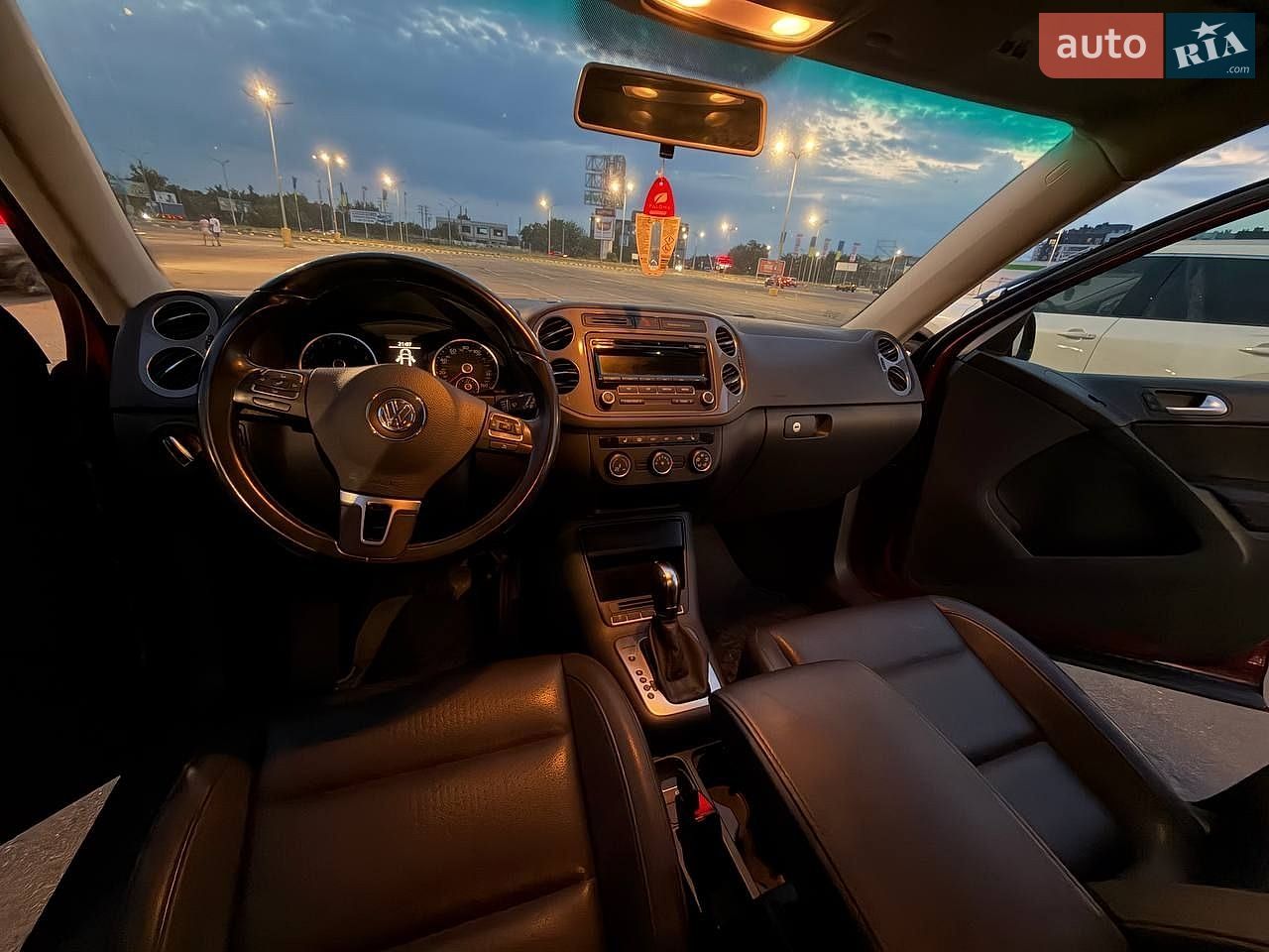 Volkswagen Tiguan 2013 VIN WVGBV3AX7EW046870 фото оголошення 9 з 13