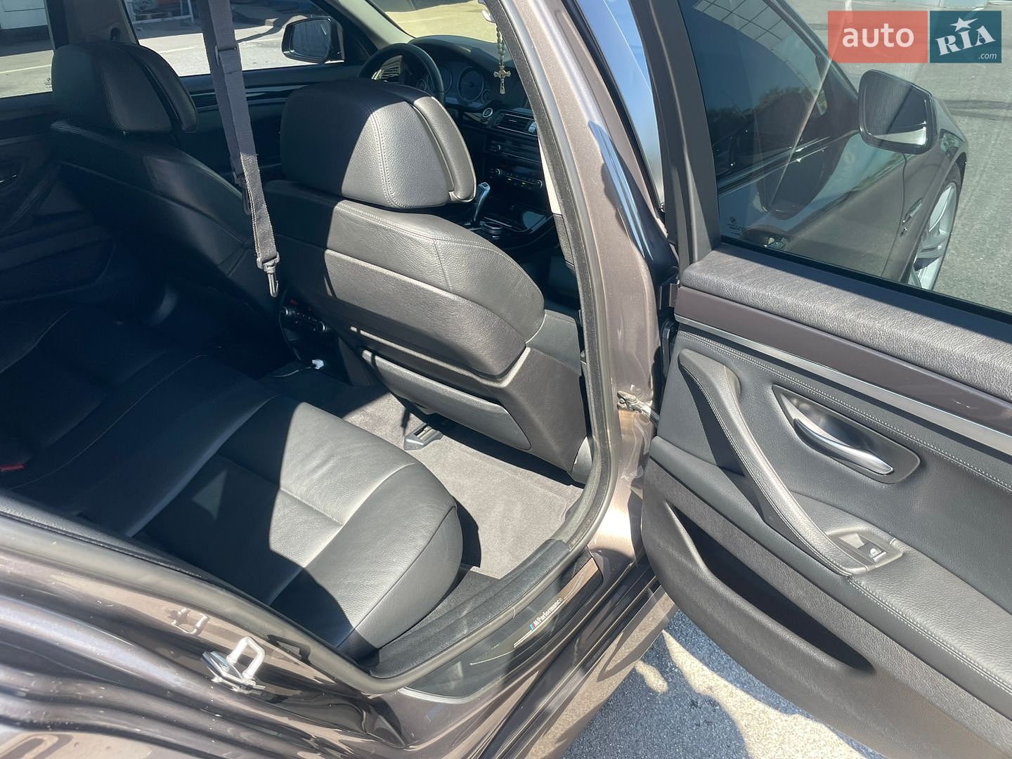 BMW 5 Series 2011 VIN WBAMX11010C889095 фото оголошення 14 з 20