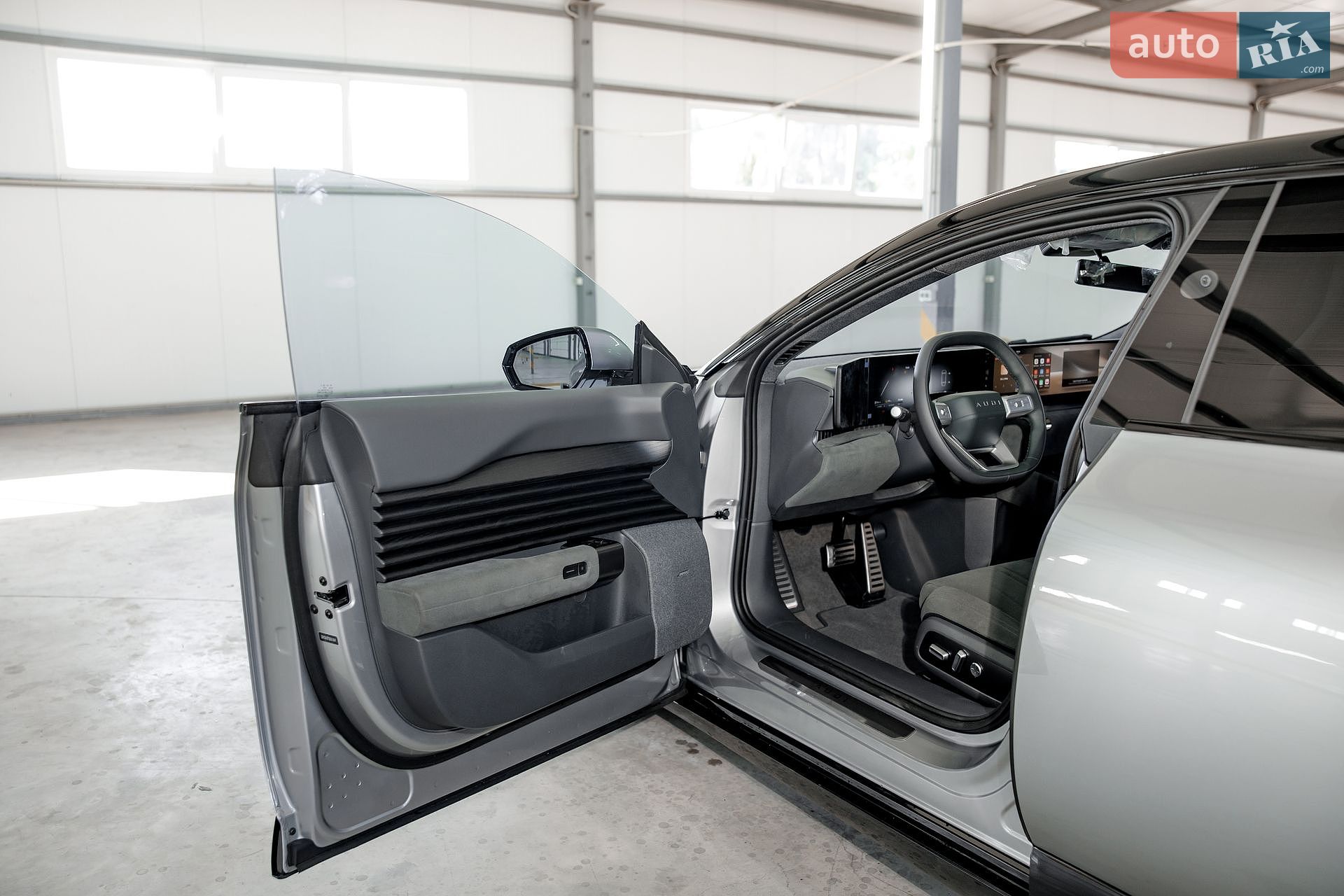 Audi E5 Sportback 2025 VIN LSVCEAZP2S2014541 фото оголошення 18 з 48