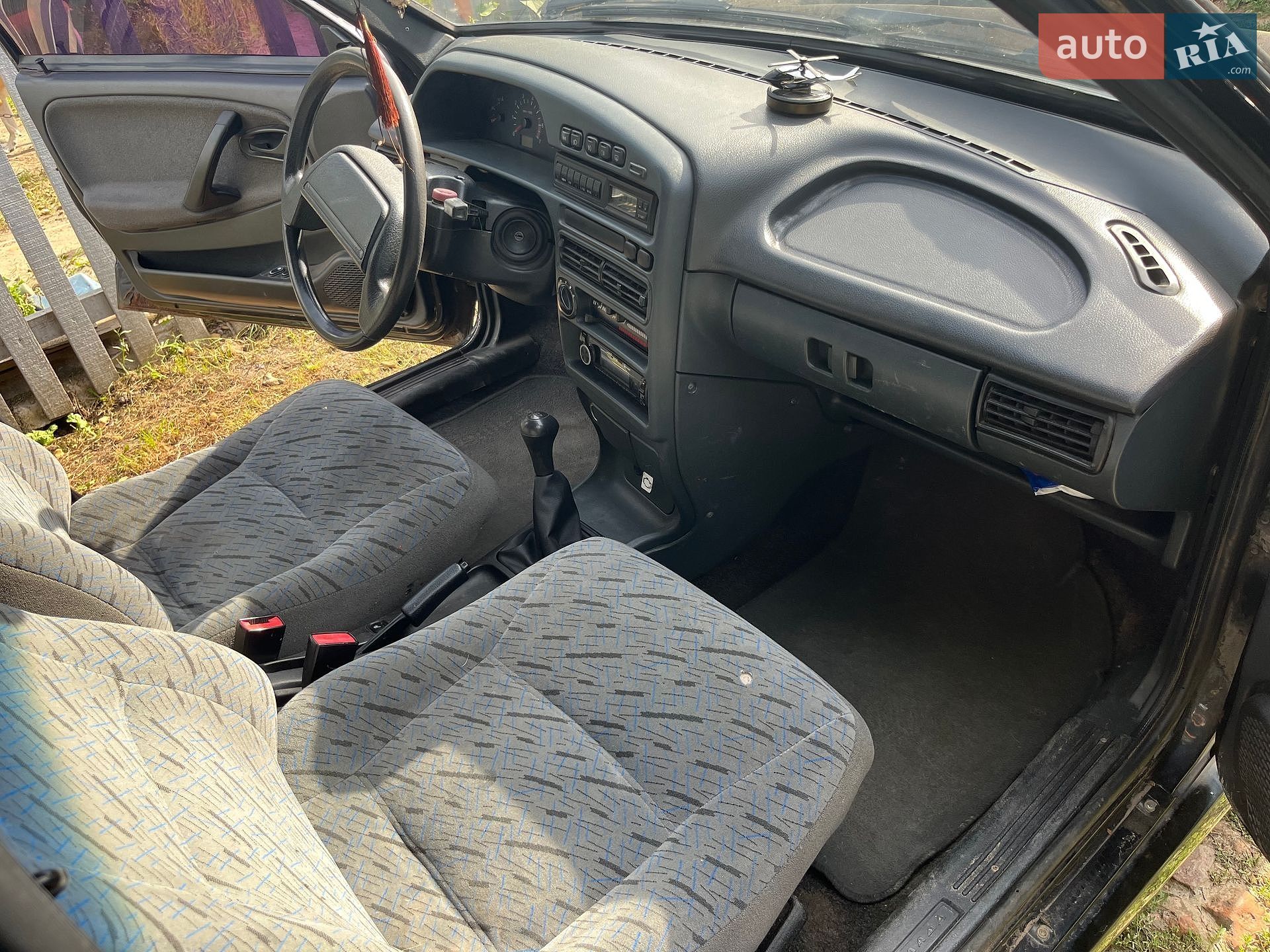 ВАЗ / Lada 2115 Samara 2012 VIN XTA211540C5111899 фото оголошення 11 з 21