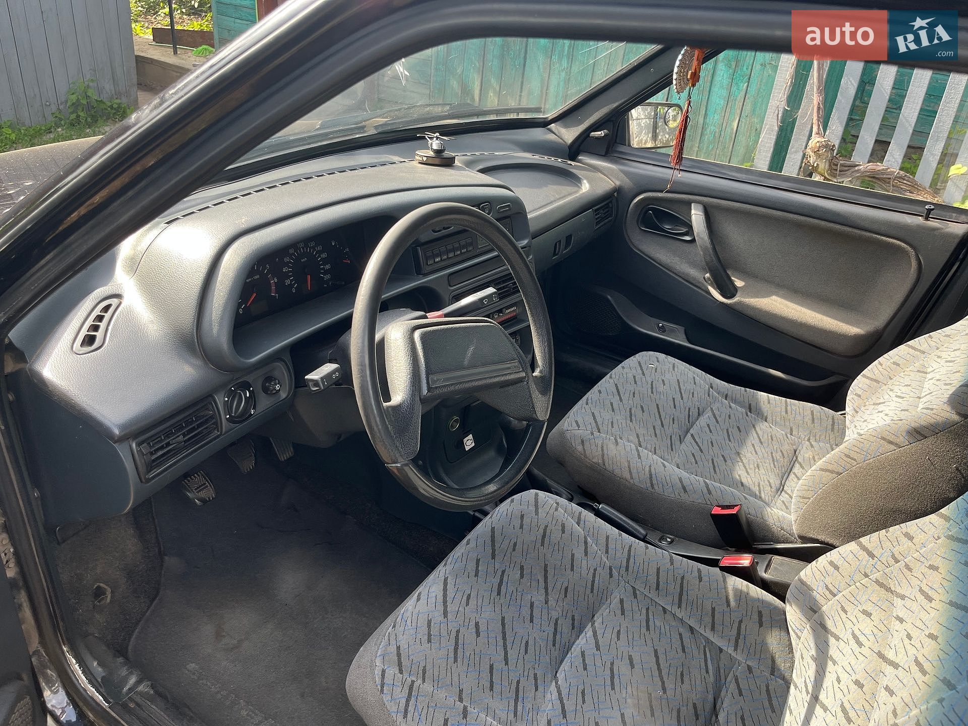 ВАЗ / Lada 2115 Samara 2012 VIN XTA211540C5111899 фото оголошення 15 з 21