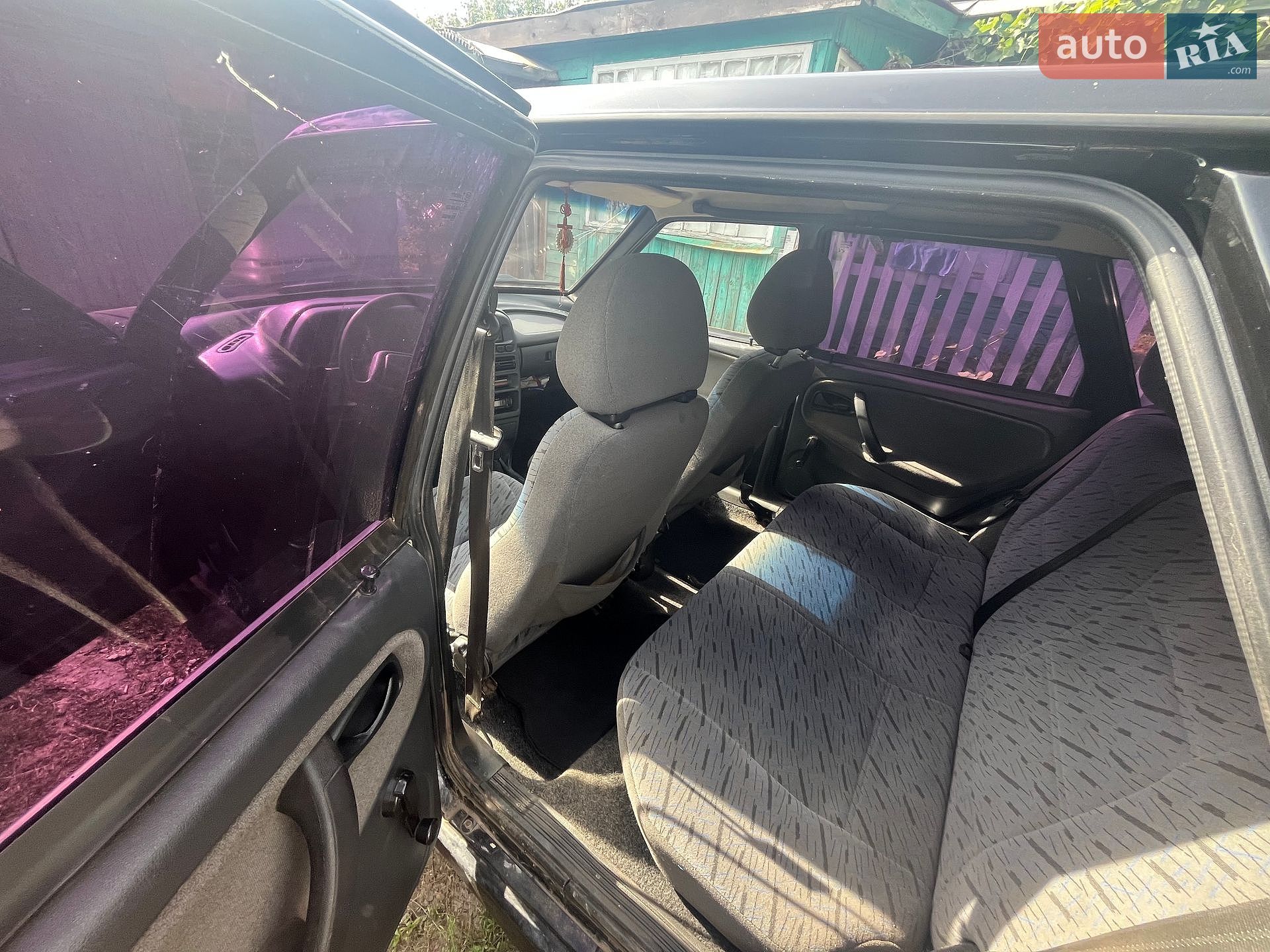ВАЗ / Lada 2115 Samara 2012 VIN XTA211540C5111899 фото оголошення 17 з 21
