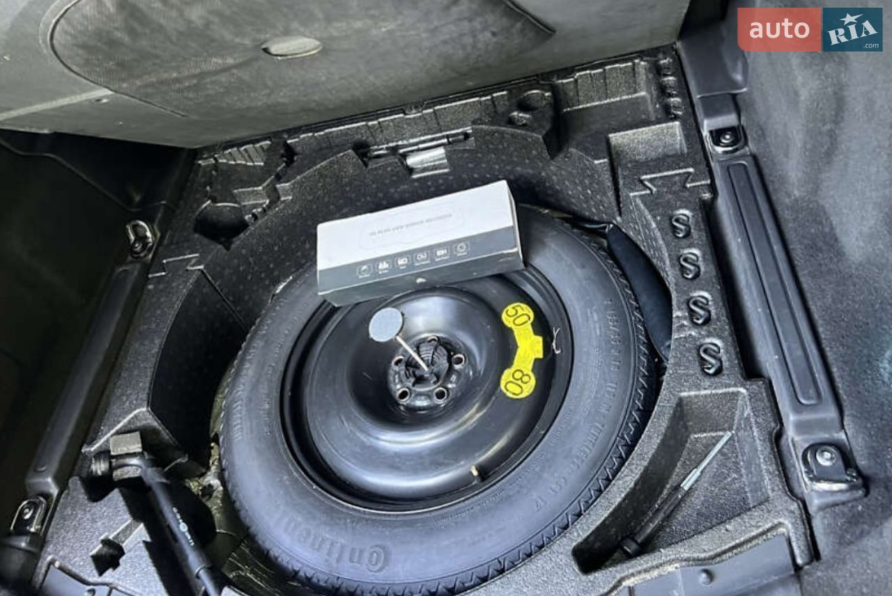 Land Rover Discovery Sport 2016 VIN SALCB2DN5GH591438 фото оголошення 16 з 73