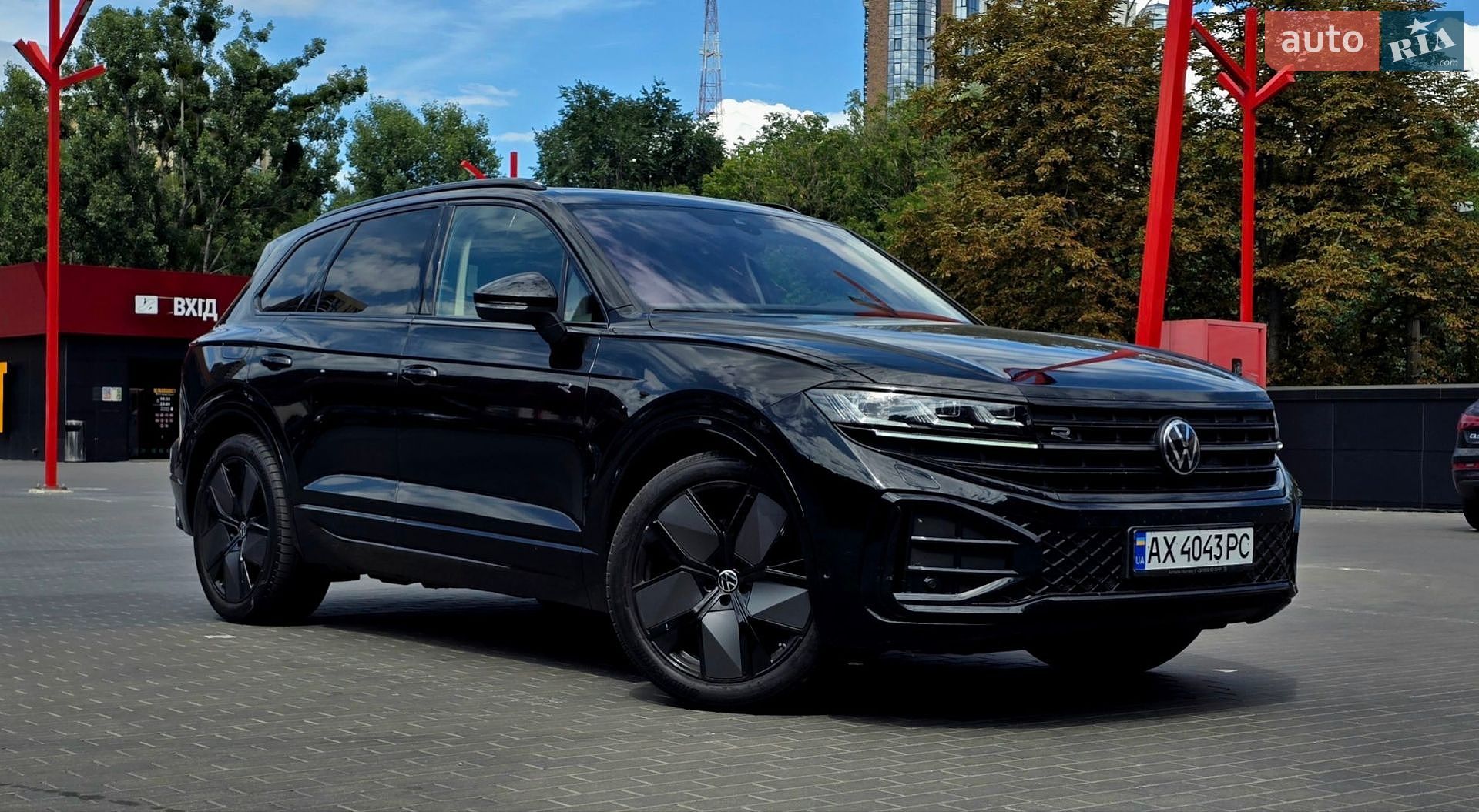 Volkswagen Touareg 2024 VIN WVGZZZCR1RD025129 фото оголошення 51 з 79
