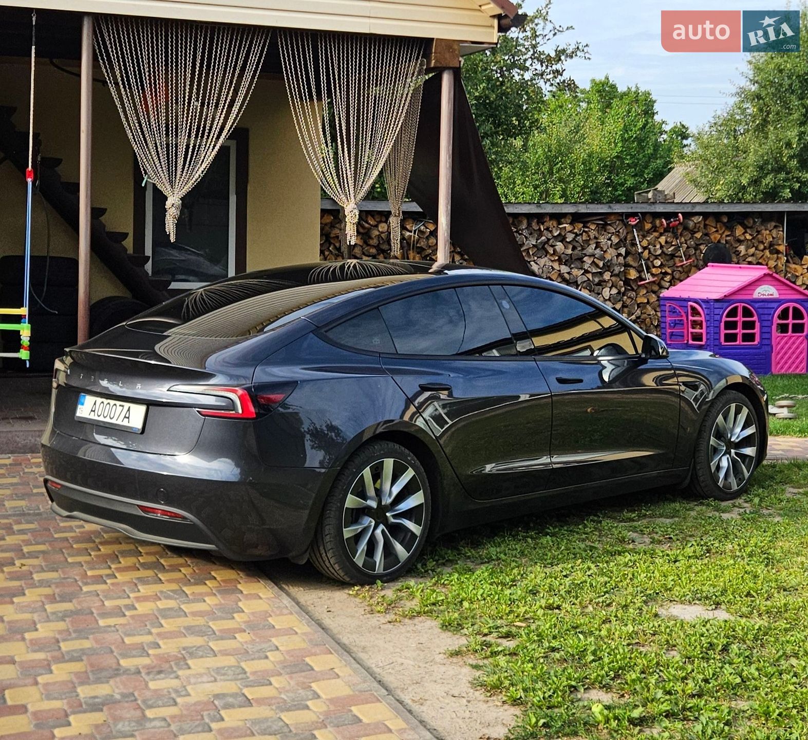 Tesla Model 3 2024 VIN 5YJ3E1EA8RF751609 фото оголошення 3 з 18