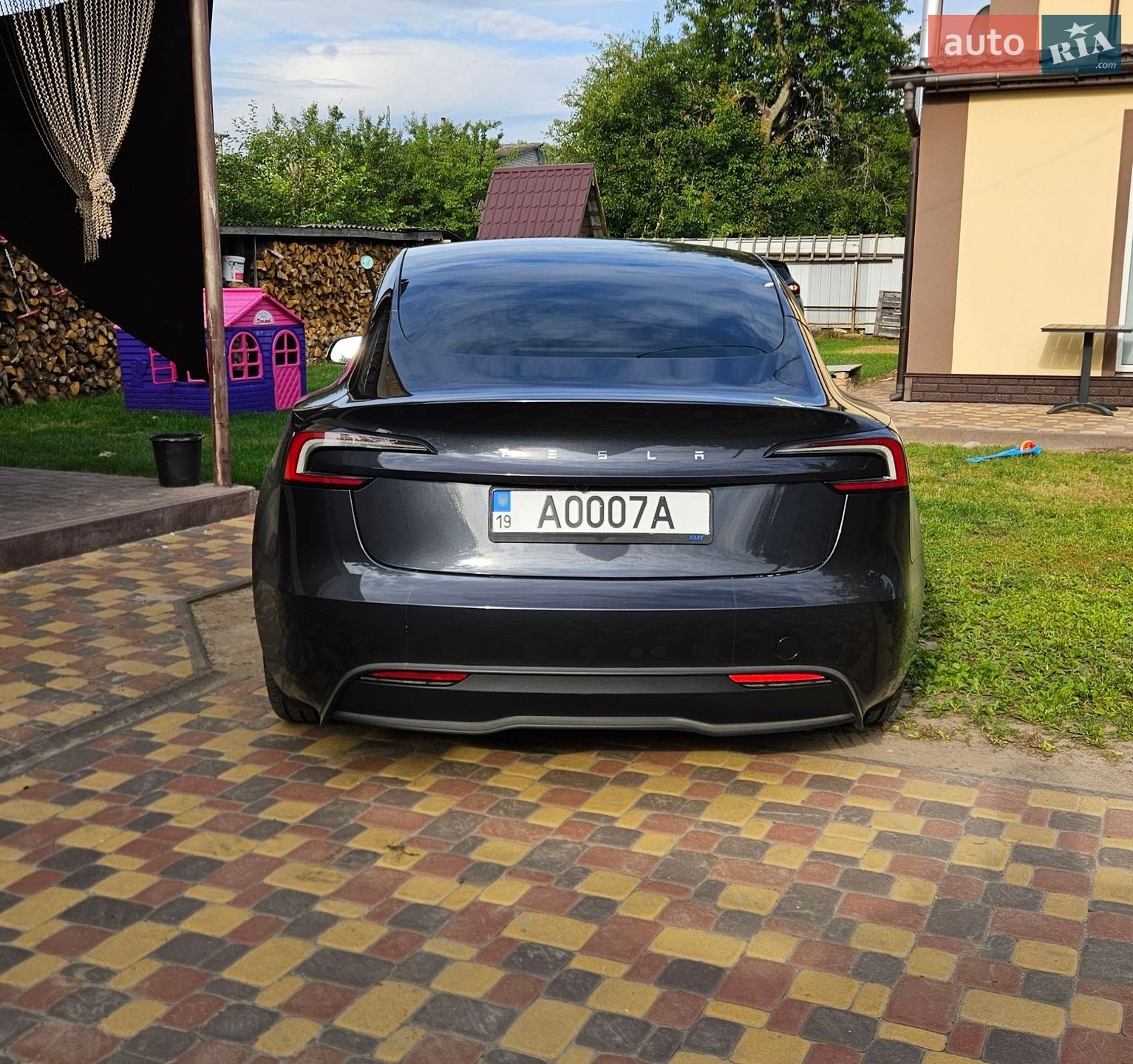 Tesla Model 3 2024 VIN 5YJ3E1EA8RF751609 фото оголошення 7 з 18