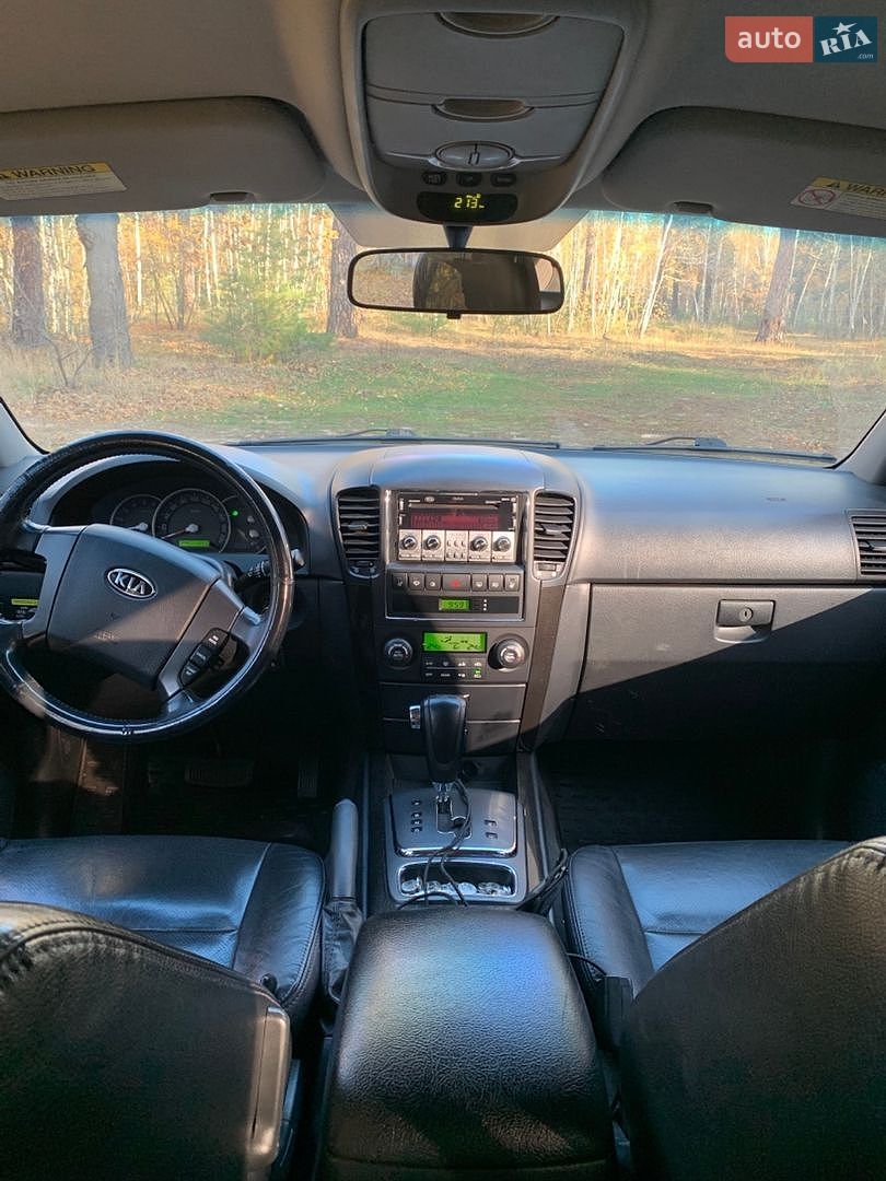Kia Sorento 2007 VIN KNEJC524875703184 фото оголошення 2 з 8