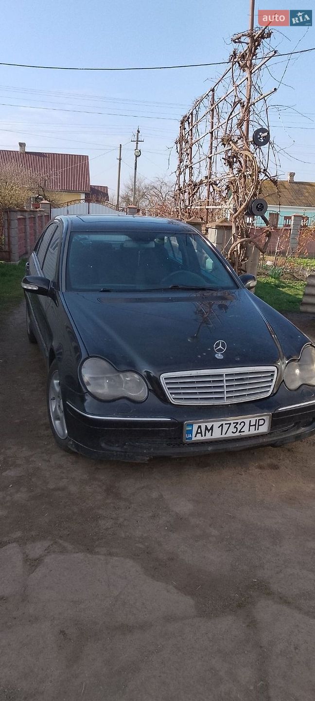 Mercedes-Benz C-Class 2000 VIN WDB2030061F001114 фото оголошення 5 з 11