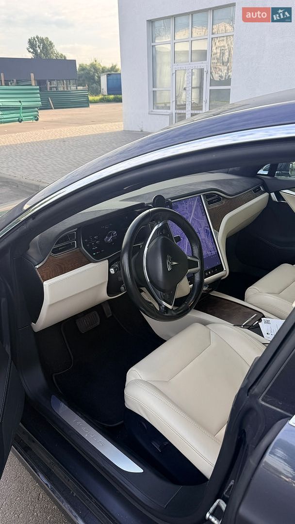 Tesla Model S 2017 VIN 5YJSA1E20HF190420 фото оголошення 2 з 18