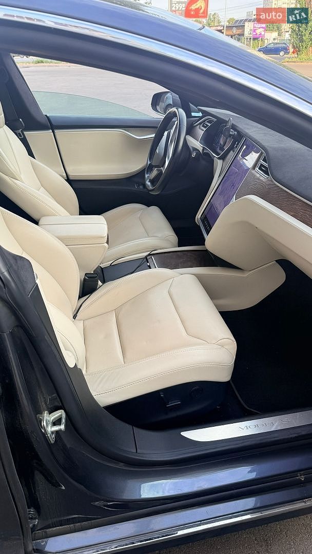 Tesla Model S 2017 VIN 5YJSA1E20HF190420 фото оголошення 6 з 18