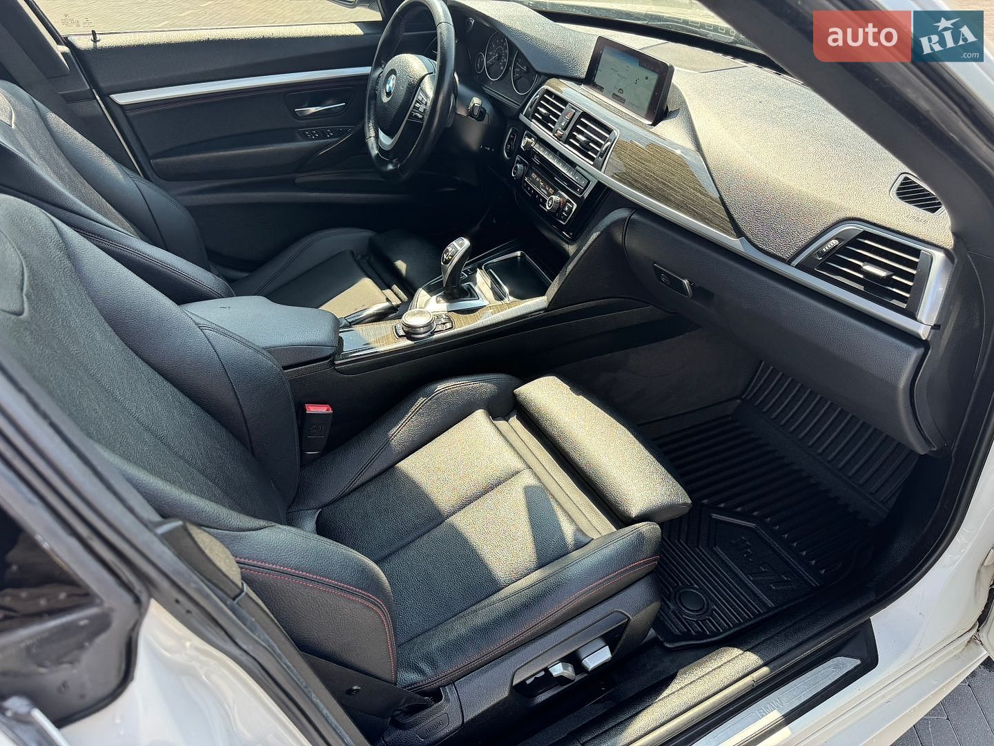 BMW 3 Series GT 2017 VIN WBA8Z9C57HG453049 фото оголошення 26 з 40