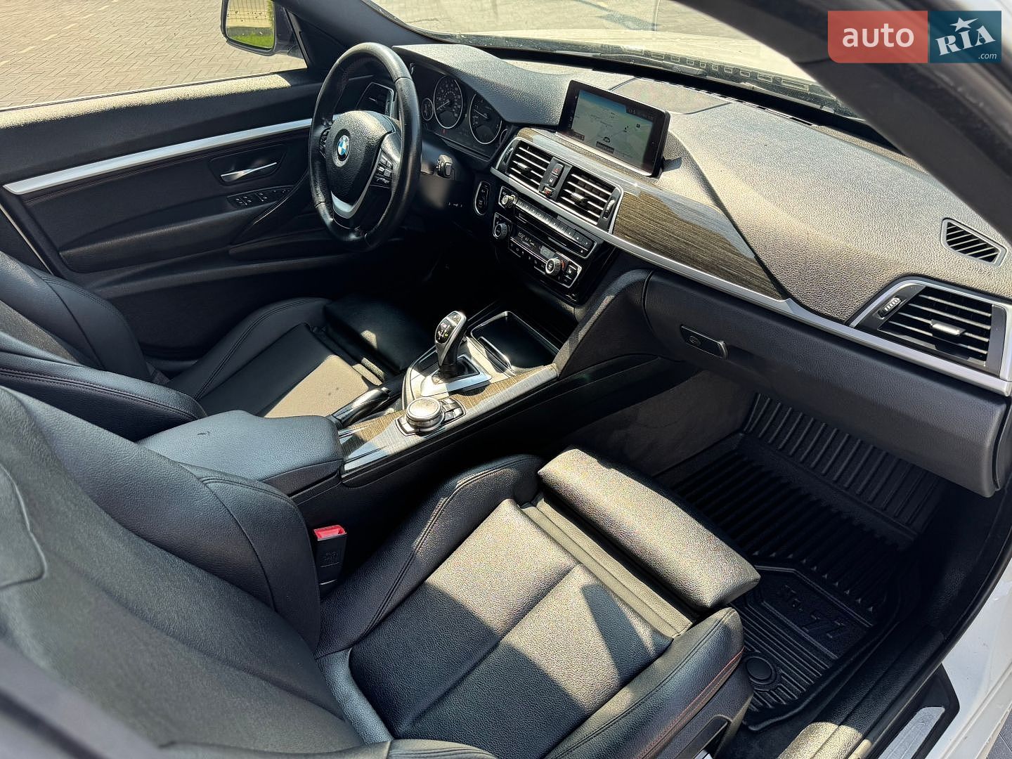 BMW 3 Series GT 2017 VIN WBA8Z9C57HG453049 фото оголошення 27 з 40