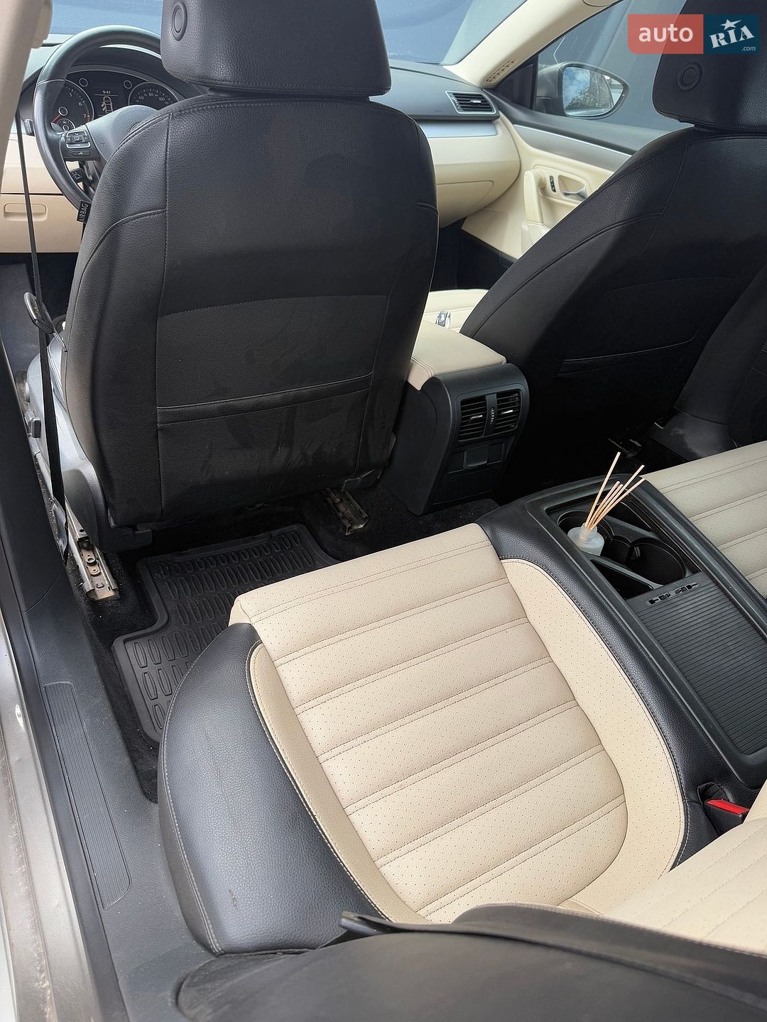 Volkswagen CC / Passat CC 2011 VIN WVWMP7AN4CE549661 фото оголошення 3 з 17