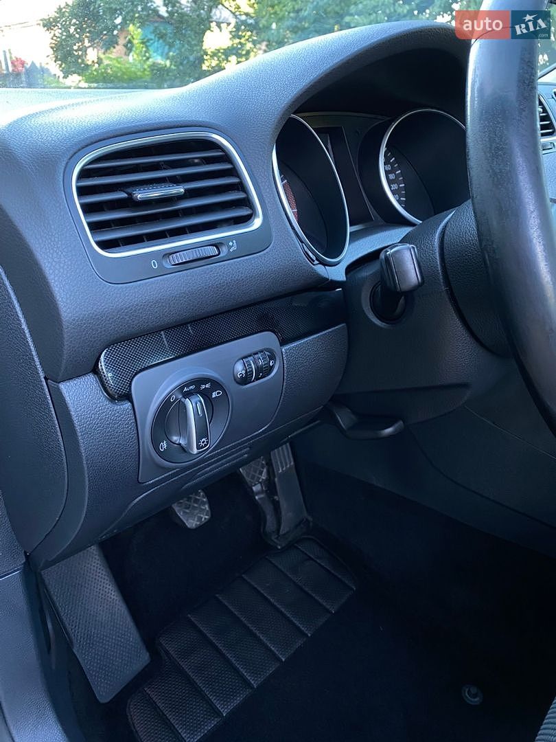 Volkswagen Golf 2010 VIN WVWZZZ1KZAW359162 фото оголошення 20 з 39