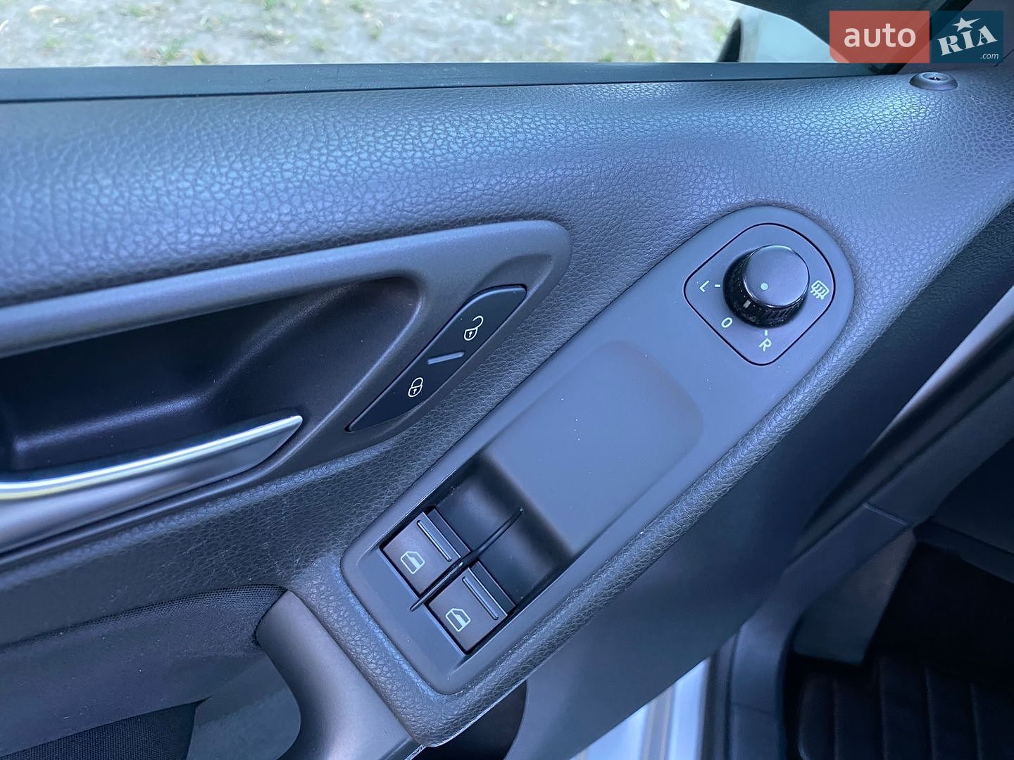 Volkswagen Golf 2010 VIN WVWZZZ1KZAW359162 фото оголошення 37 з 39
