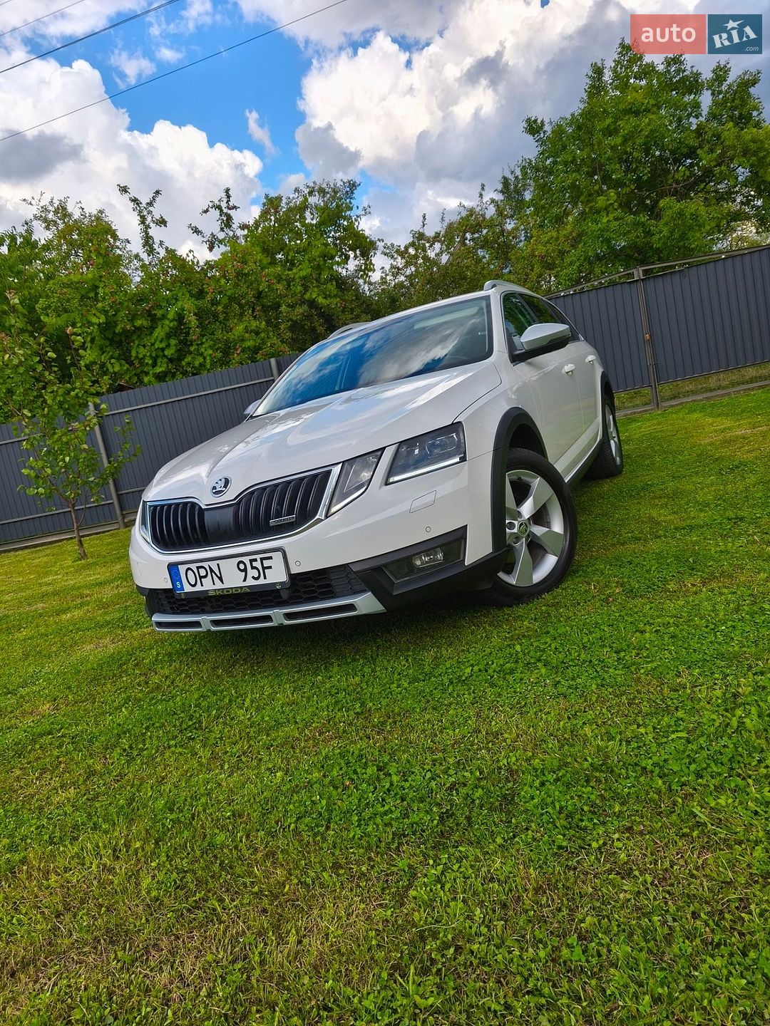 Skoda Octavia Scout 2019 VIN TMBLJ9NE3K0189510 фото оголошення 6 з 93