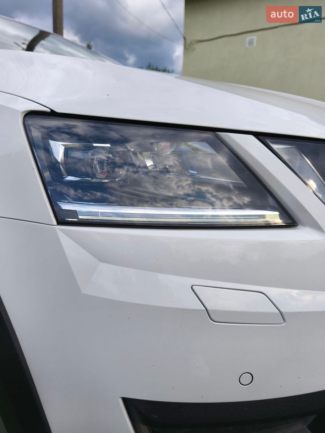 Skoda Octavia Scout 2019 VIN TMBLJ9NE3K0189510 фото оголошення 9 з 93
