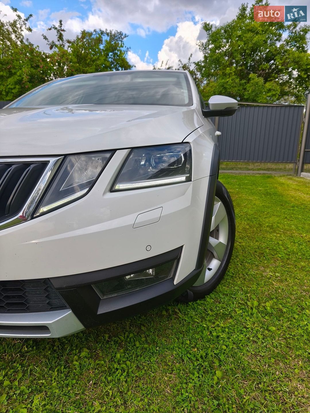 Skoda Octavia Scout 2019 VIN TMBLJ9NE3K0189510 фото оголошення 7 з 93
