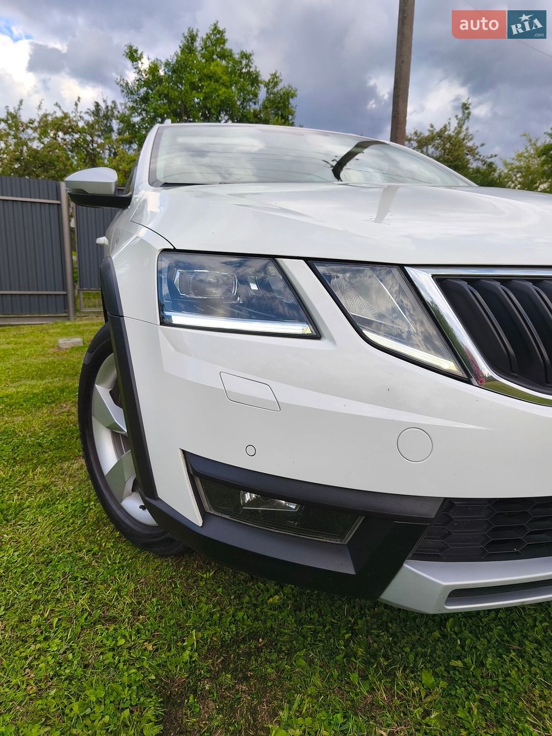 Skoda Octavia Scout 2019 VIN TMBLJ9NE3K0189510 фото оголошення 8 з 93