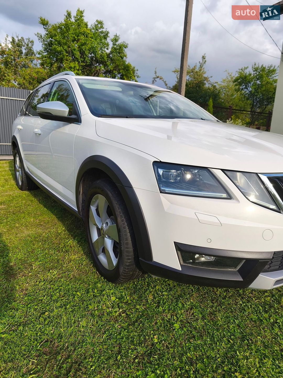 Skoda Octavia Scout 2019 VIN TMBLJ9NE3K0189510 фото оголошення 13 з 93