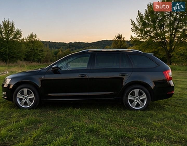 Skoda Octavia 2017 VIN TMBJG7NE9J0132995 фото оголошення 4 з 24