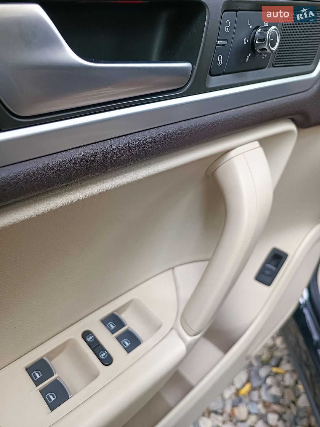 Volkswagen Touareg 2013 VIN WVGEF9BP8ED006997 фото оголошення 28 з 41
