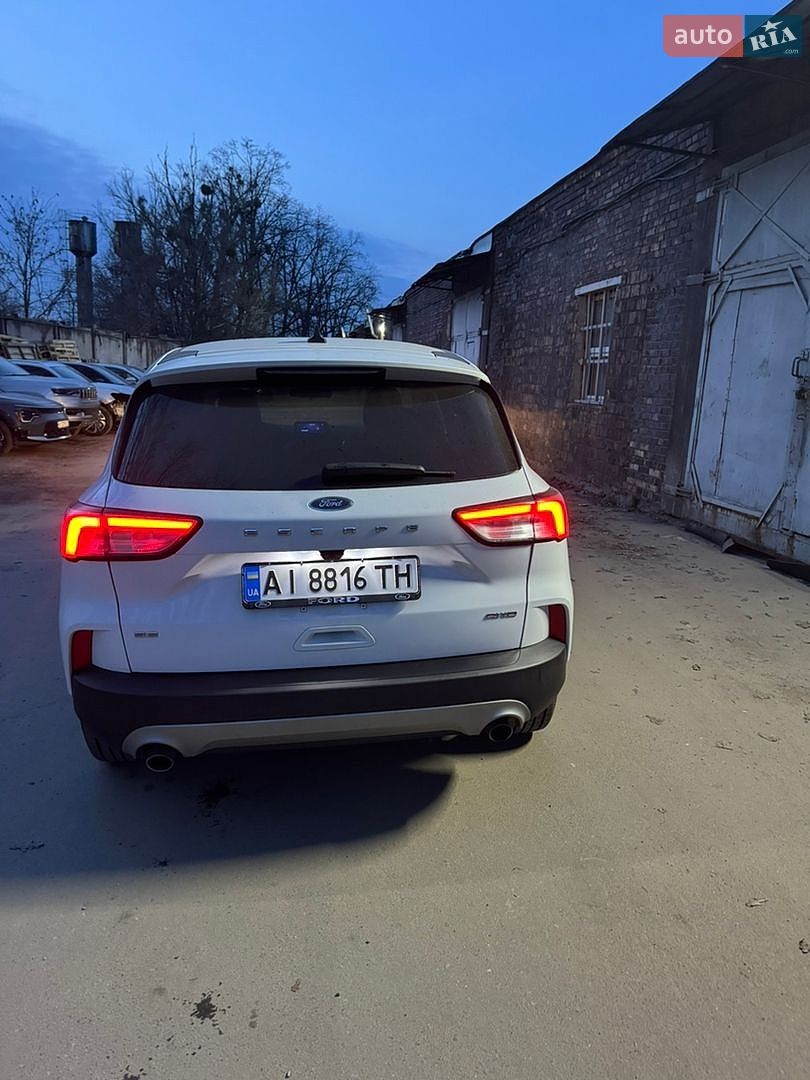 Ford Escape 2022 VIN 1FMCU9G62NUB16392 фото оголошення 5 з 28