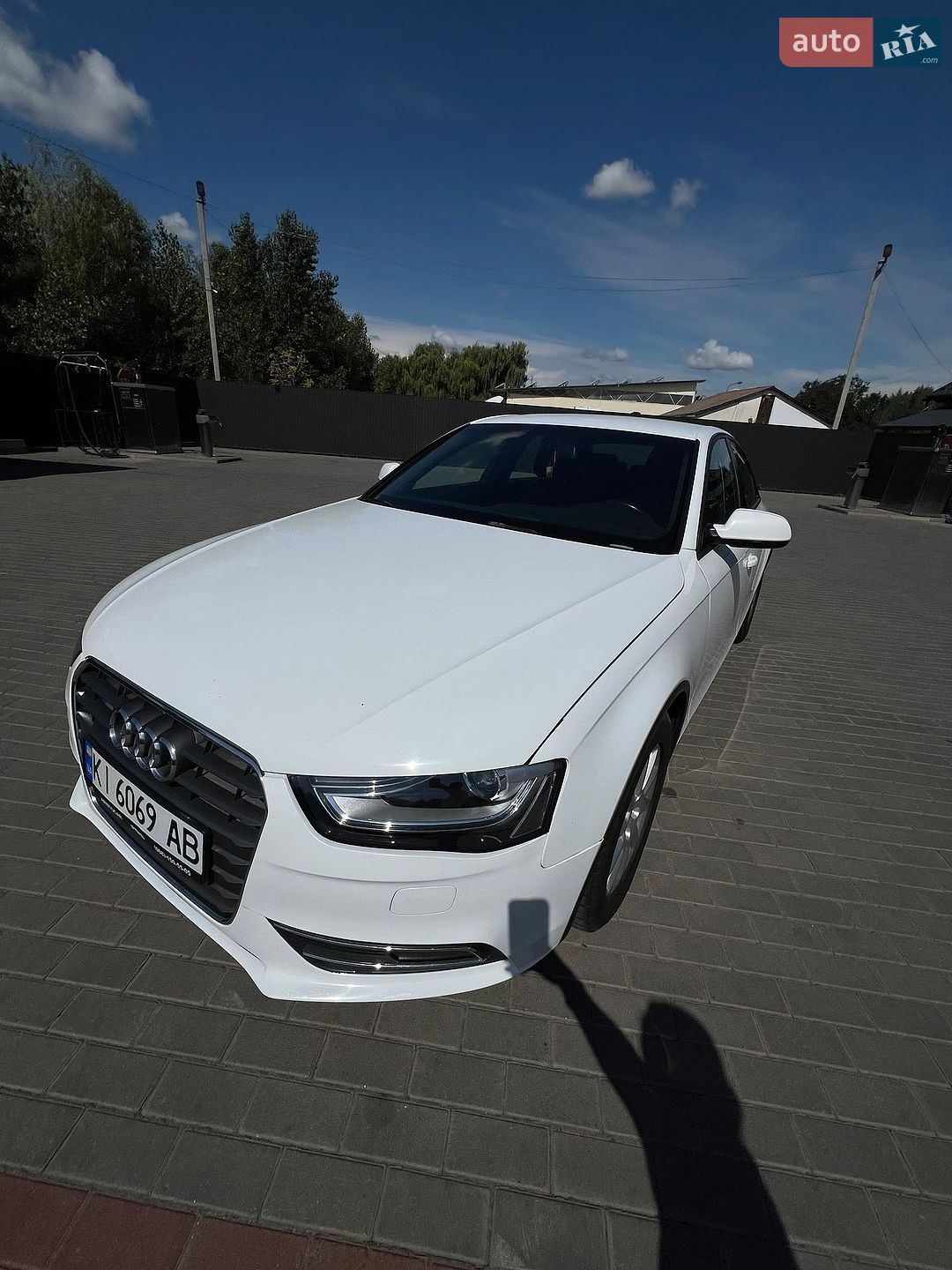 Audi A4 2014 VIN WAUACCFL3FN000209 фото оголошення 9 з 50