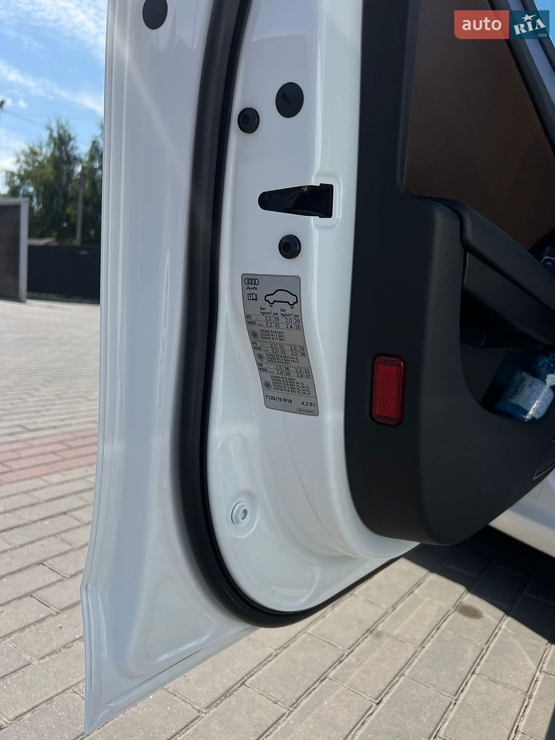 Audi A4 2014 VIN WAUACCFL3FN000209 фото оголошення 36 з 50