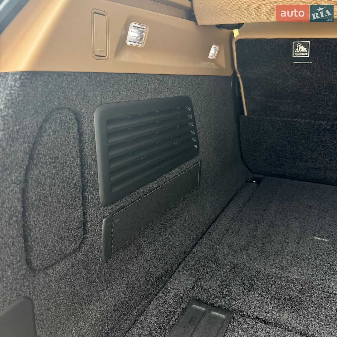 Land Rover Range Rover 2023 VIN SALKABB70PA057100 фото оголошення 17 з 65
