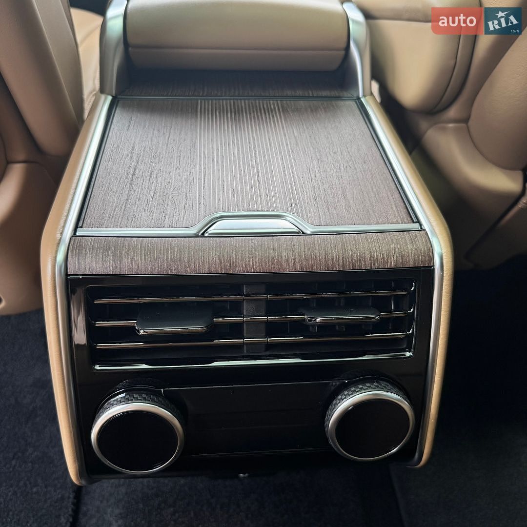Land Rover Range Rover 2023 VIN SALKABB70PA057100 фото оголошення 28 з 65