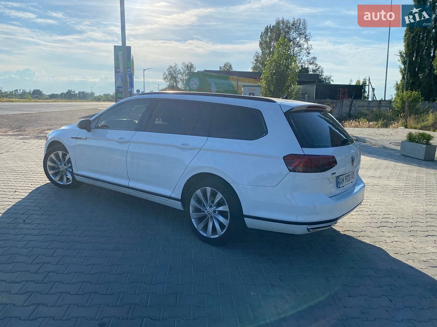 Volkswagen Passat 2015 VIN WVWZZZ3CZFE404243 фото оголошення 7 з 46