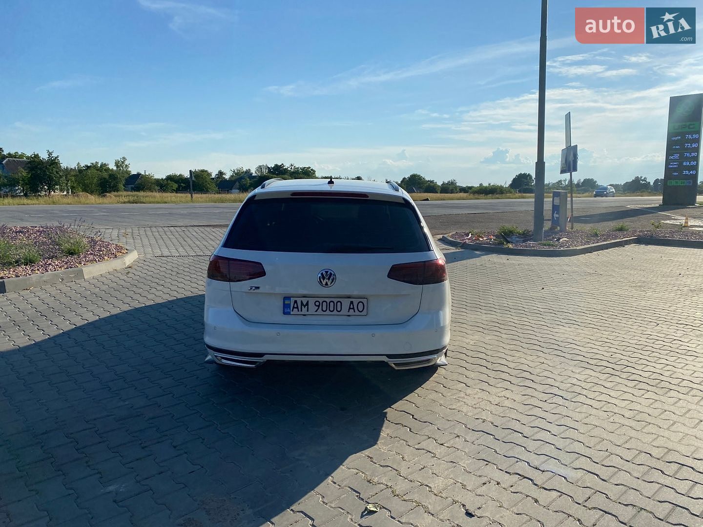 Volkswagen Passat 2015 VIN WVWZZZ3CZFE404243 фото оголошення 9 з 46
