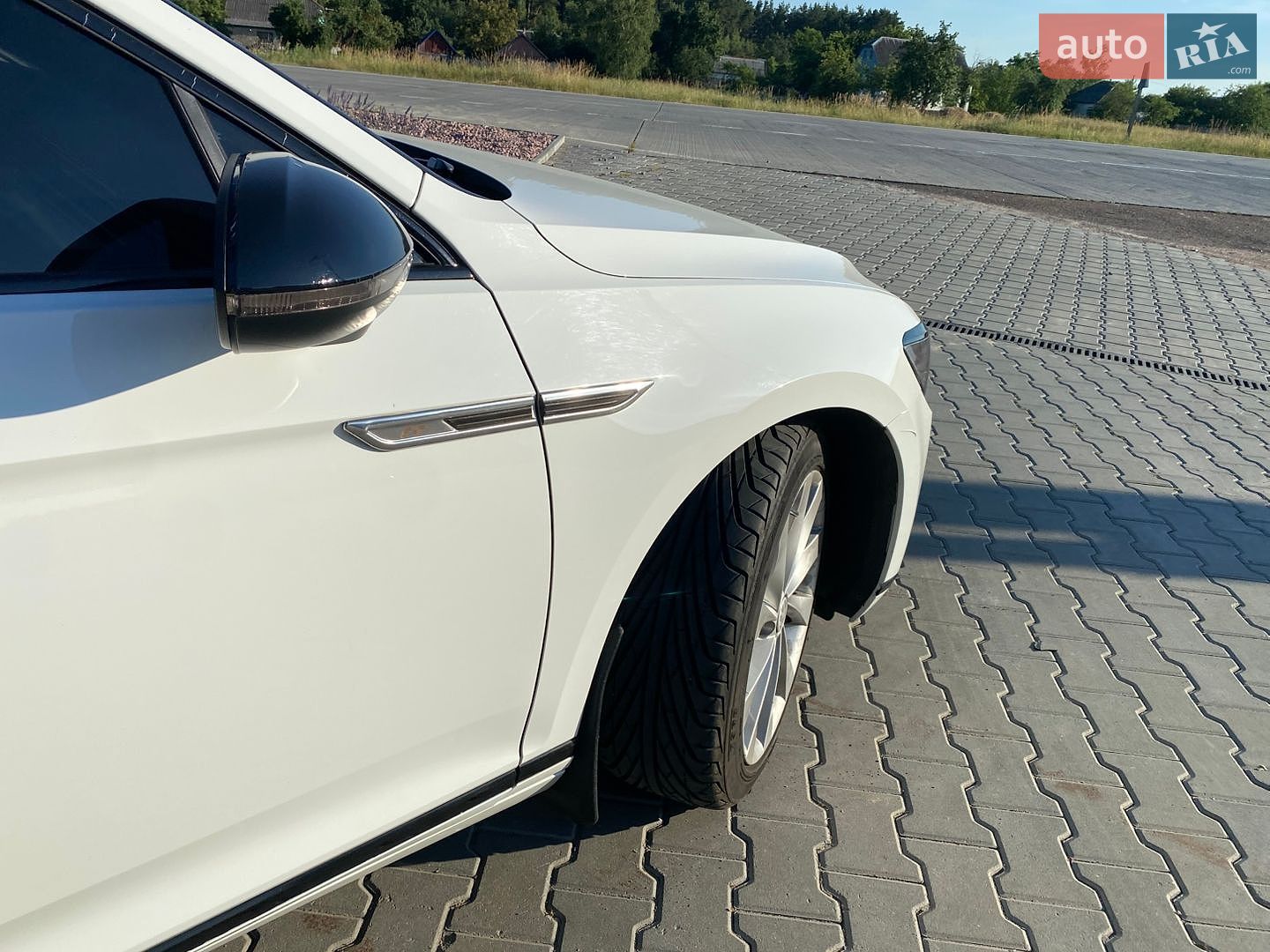 Volkswagen Passat 2015 VIN WVWZZZ3CZFE404243 фото оголошення 12 з 46