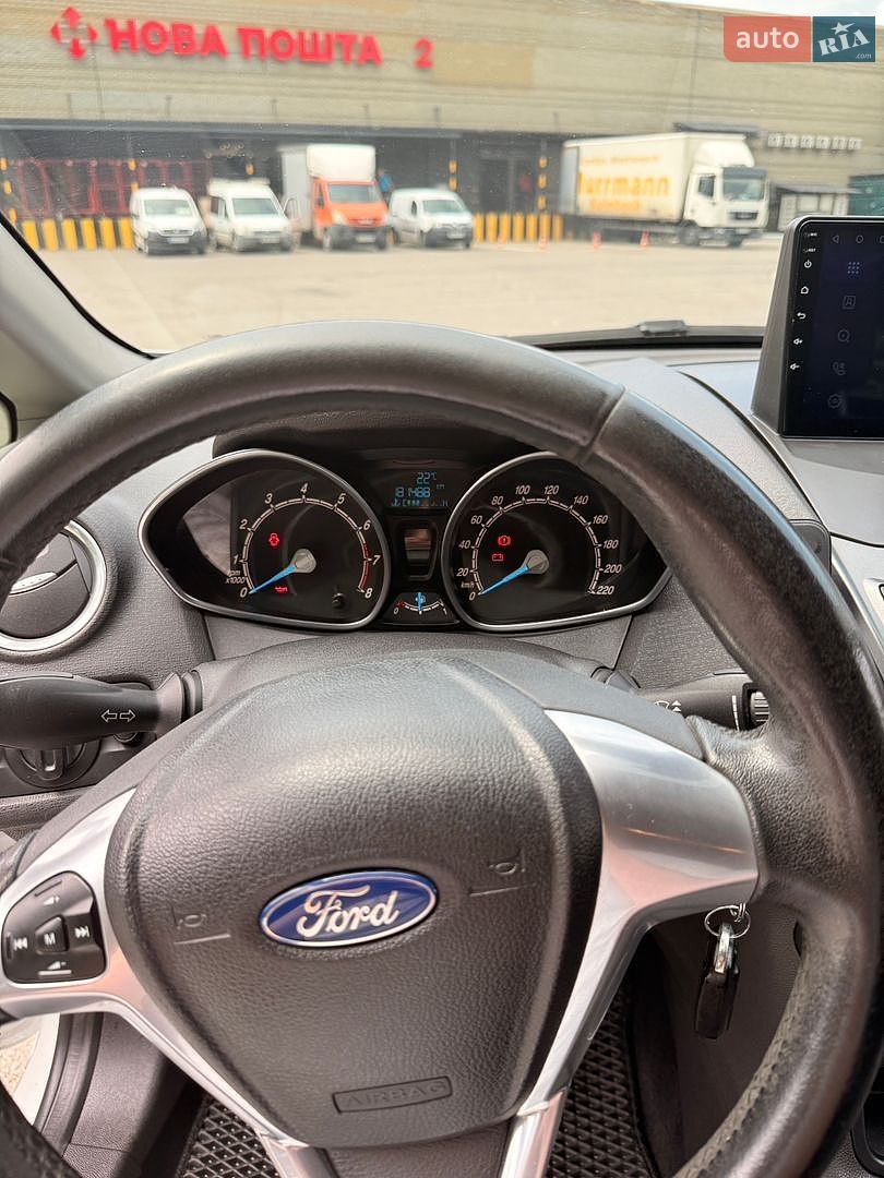 Ford Fiesta 2013 VIN WF0DXXGAKDDG32418 фото оголошення 5 з 16