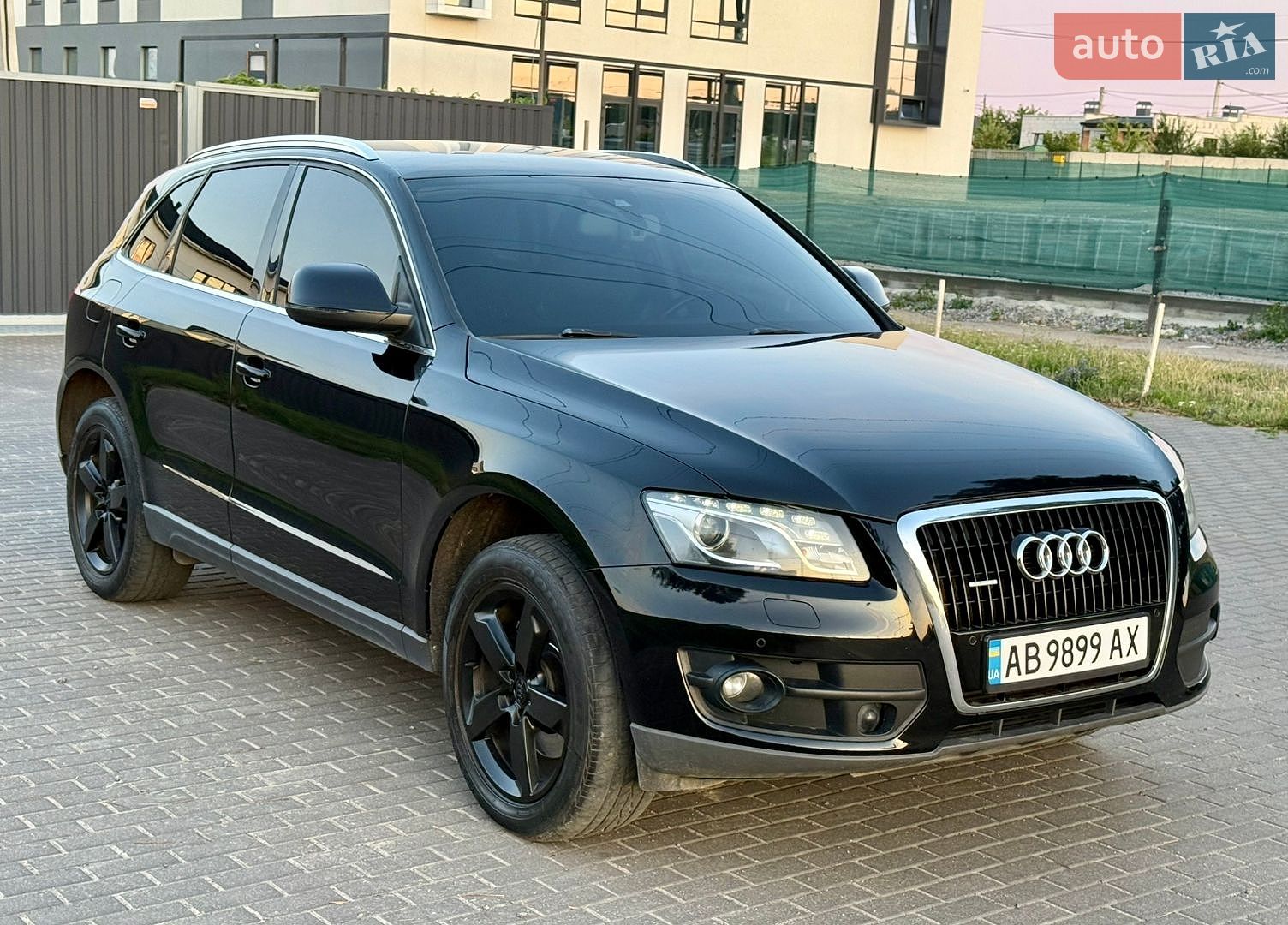 Audi Q5 2009 VIN WAUZZZ8R69A028099 фото оголошення 3 з 21