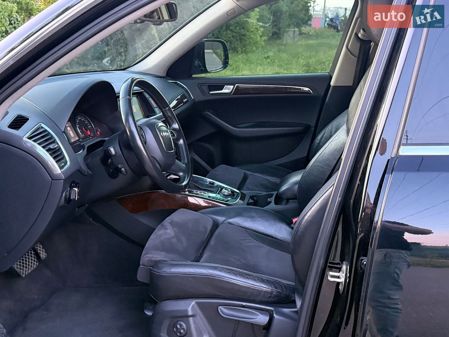 Audi Q5 2009 VIN WAUZZZ8R69A028099 фото оголошення 9 з 21