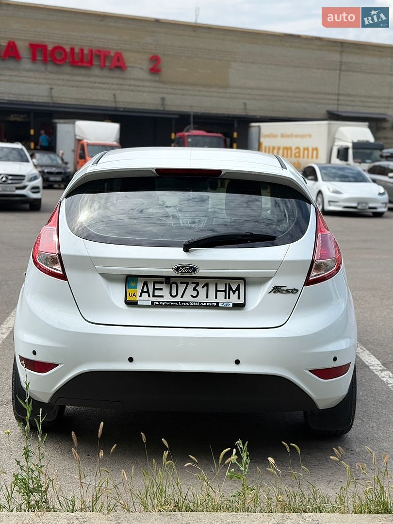 Ford Fiesta 2013 VIN WF0DXXGAKDDG32418 фото оголошення 11 з 16