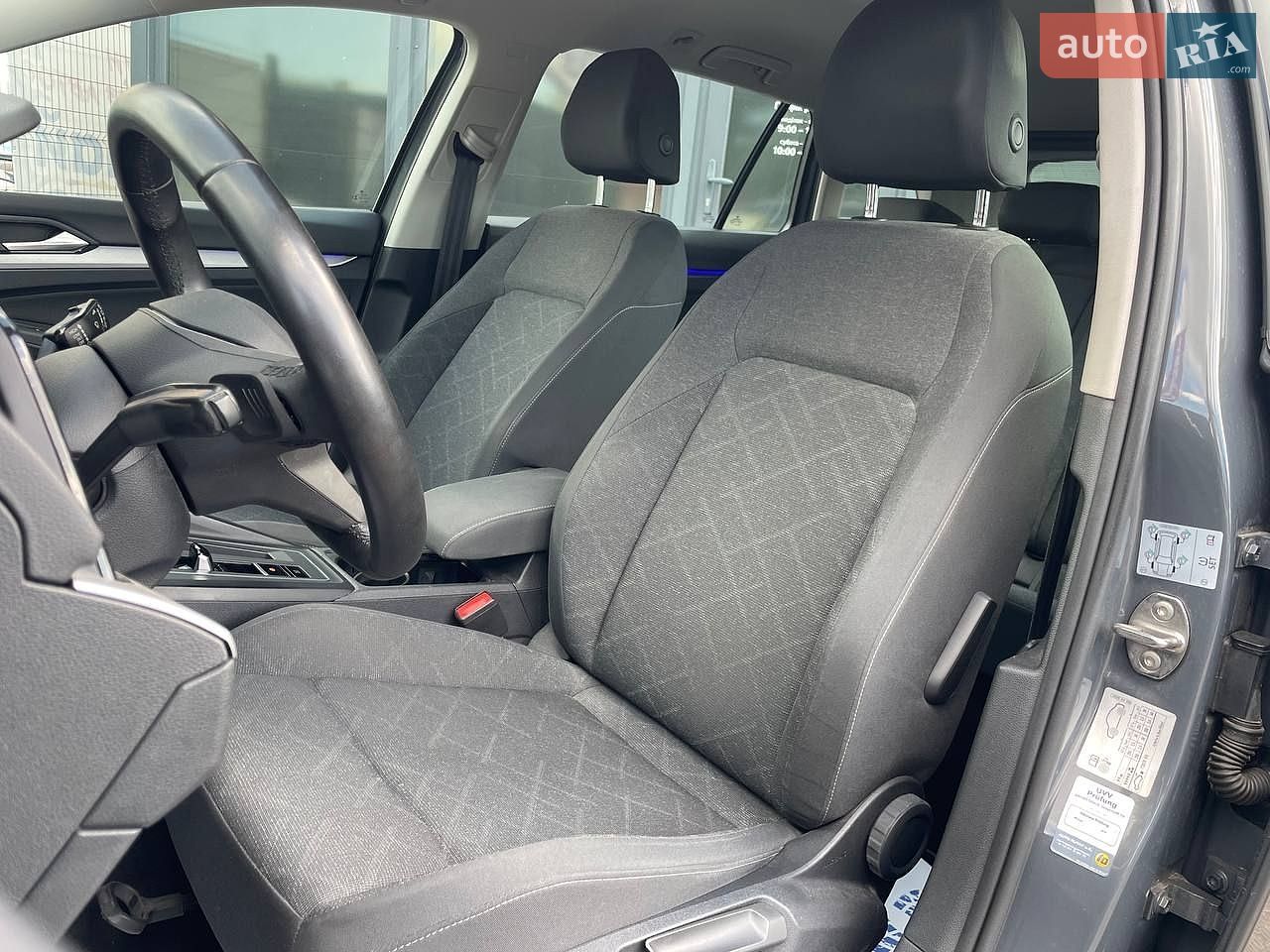 Volkswagen Golf 2021 VIN WVWZZZCDZNW510852 фото оголошення 9 з 18