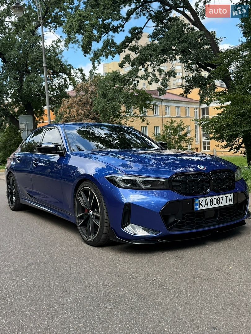 BMW 3 Series 2023 VIN 3MW49FF00R8D93645 фото оголошення 2 з 30