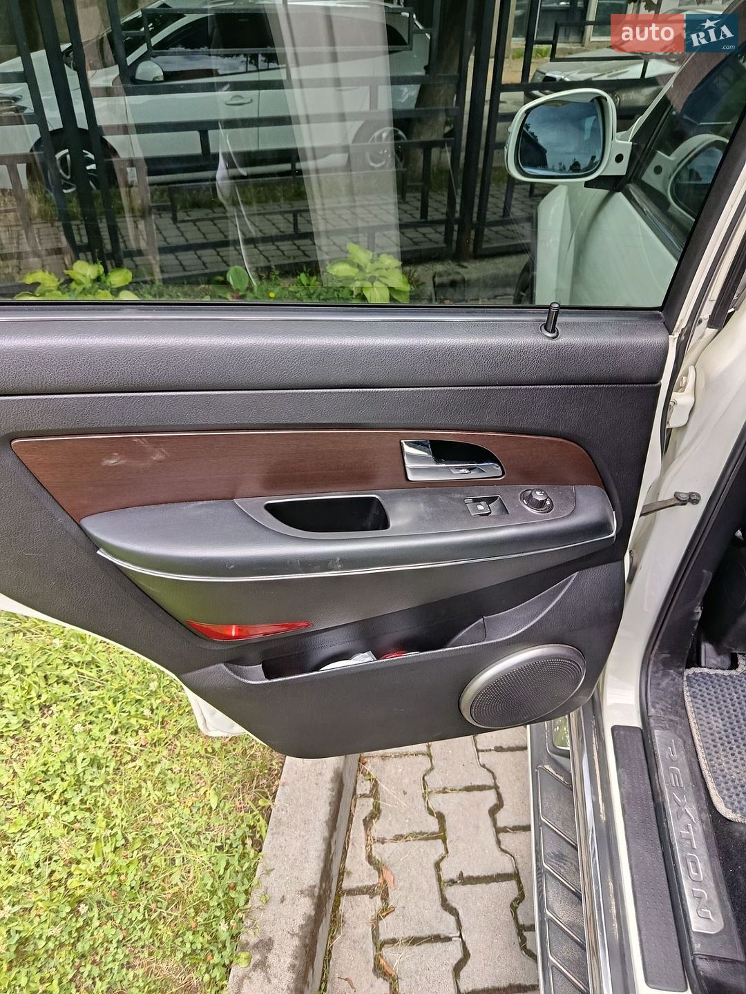 SsangYong Rexton 2014 VIN Y7WRJ4FA4E0028726 фото оголошення 14 з 23