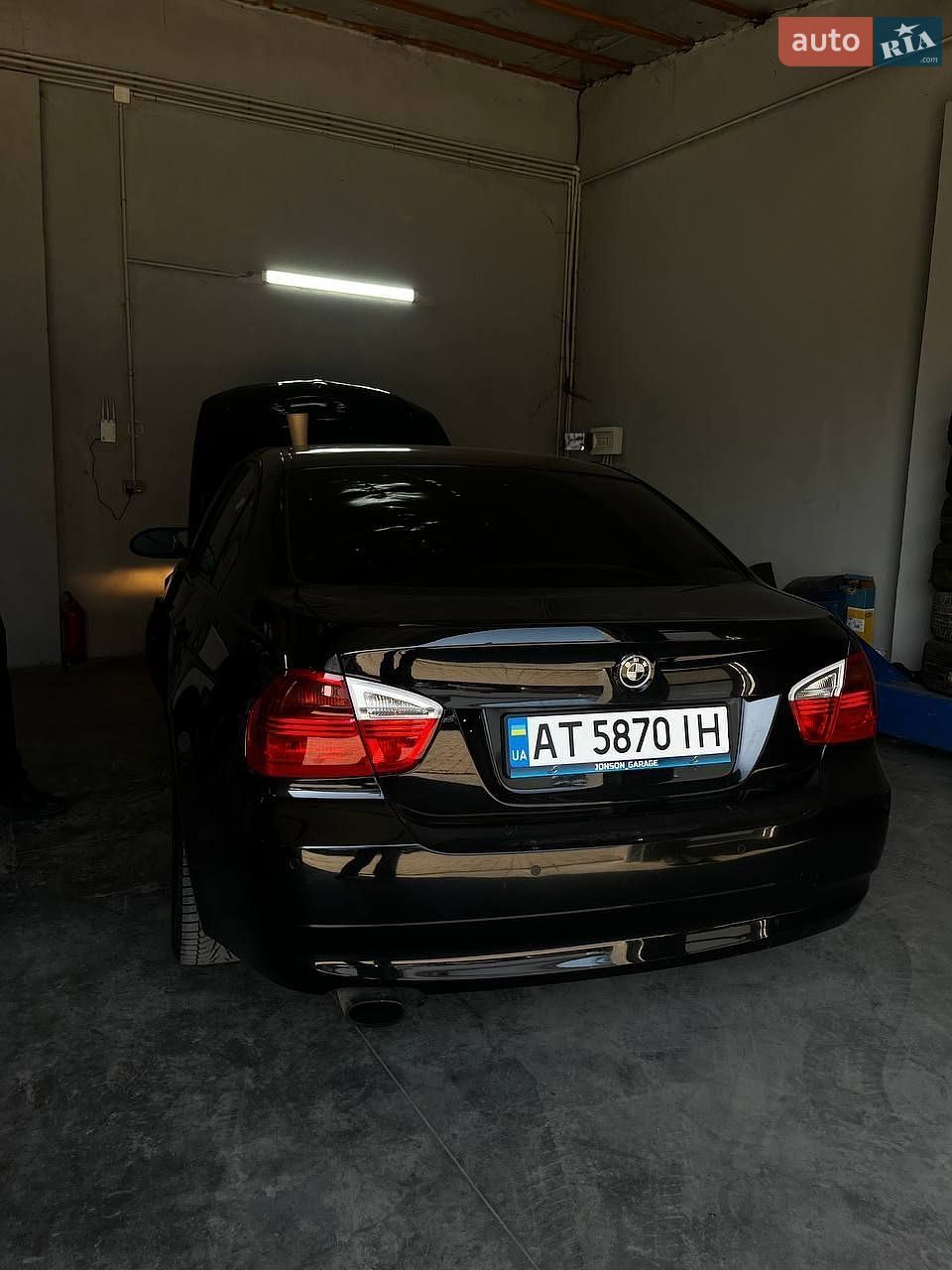 BMW 3 Series 2008 VIN WBAVF51000A563007 фото оголошення 4 з 6