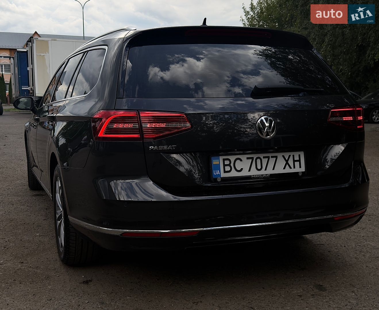 Volkswagen Passat 2019 VIN WVWZZZ3CZKE072742 фото оголошення 10 з 72