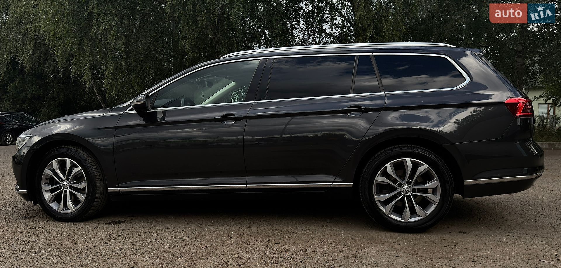Volkswagen Passat 2019 VIN WVWZZZ3CZKE072742 фото оголошення 11 з 72