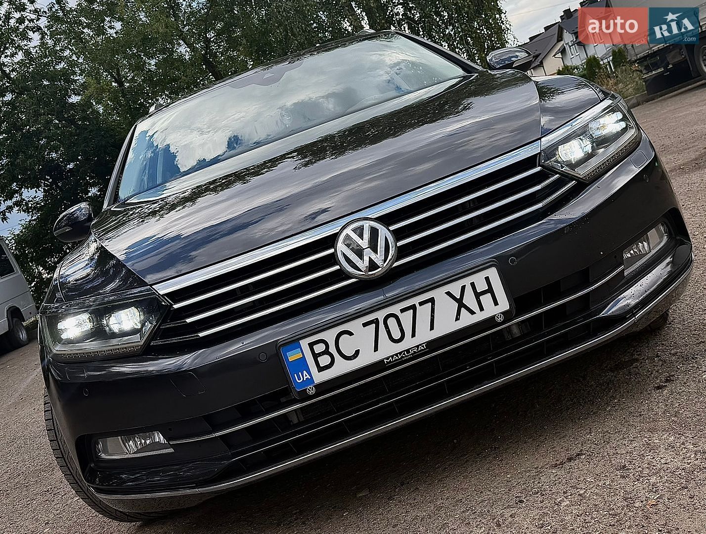 Volkswagen Passat 2019 VIN WVWZZZ3CZKE072742 фото оголошення 3 з 72
