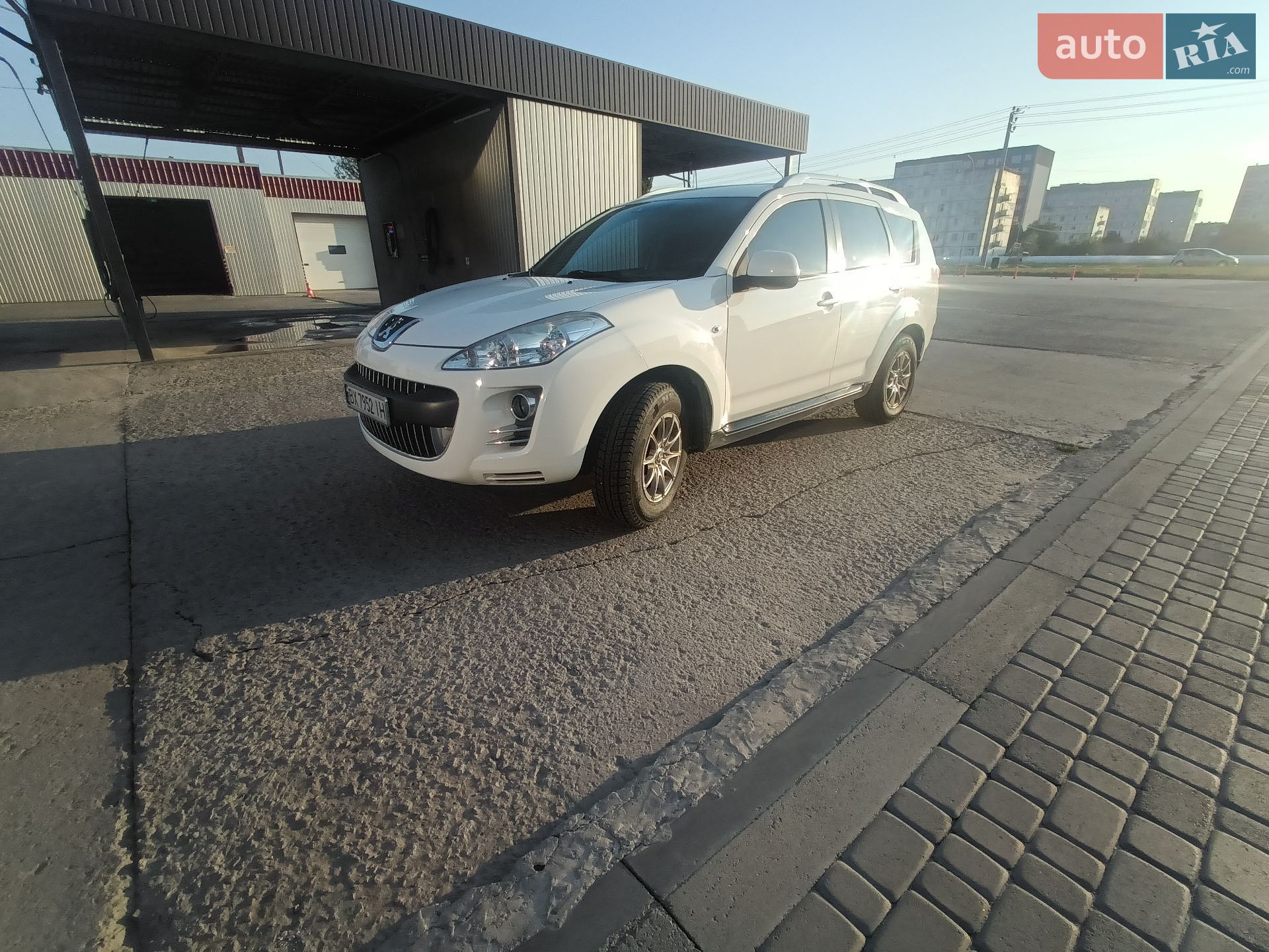 Peugeot 4007 2012 VIN VF3VV4HK8CU803434 фото оголошення 2 з 38