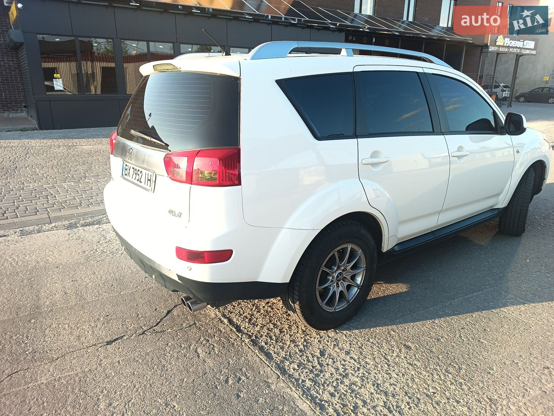 Peugeot 4007 2012 VIN VF3VV4HK8CU803434 фото оголошення 3 з 38
