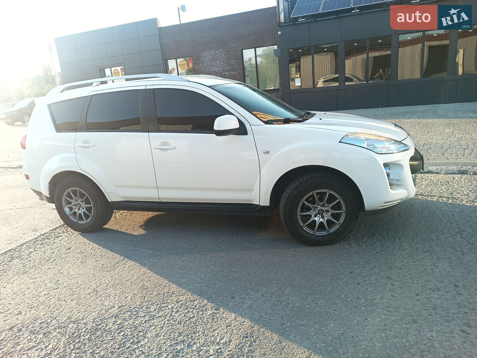 Peugeot 4007 2012 VIN VF3VV4HK8CU803434 фото оголошення 6 з 38