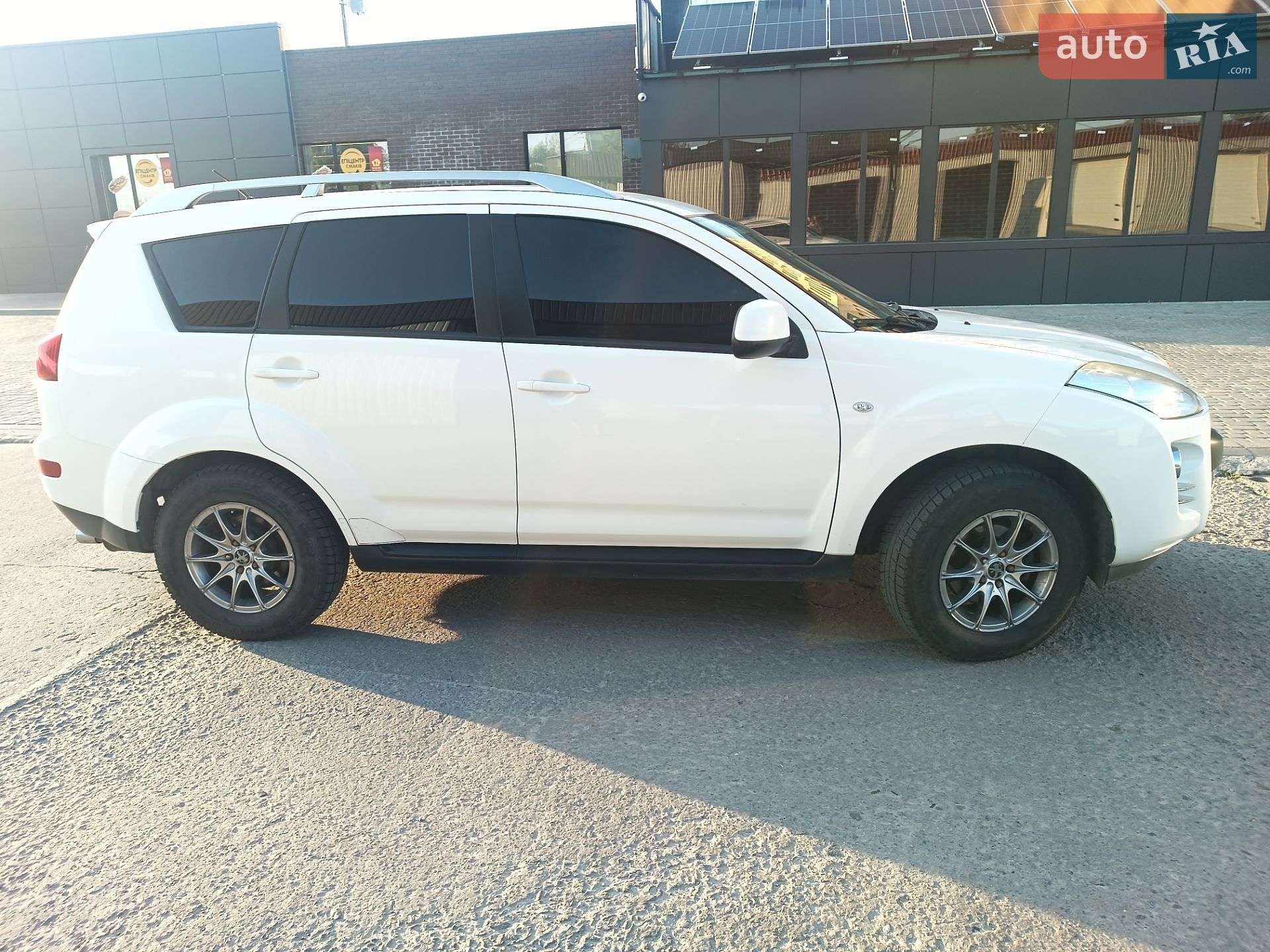 Peugeot 4007 2012 VIN VF3VV4HK8CU803434 фото оголошення 9 з 38